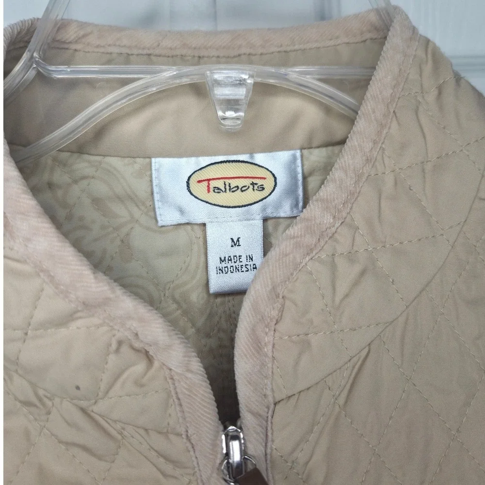 Talbots Womens Tan Quilted Full Zip Mock Neck Vest Beige Size M Equestrian - Picture 2 of 4